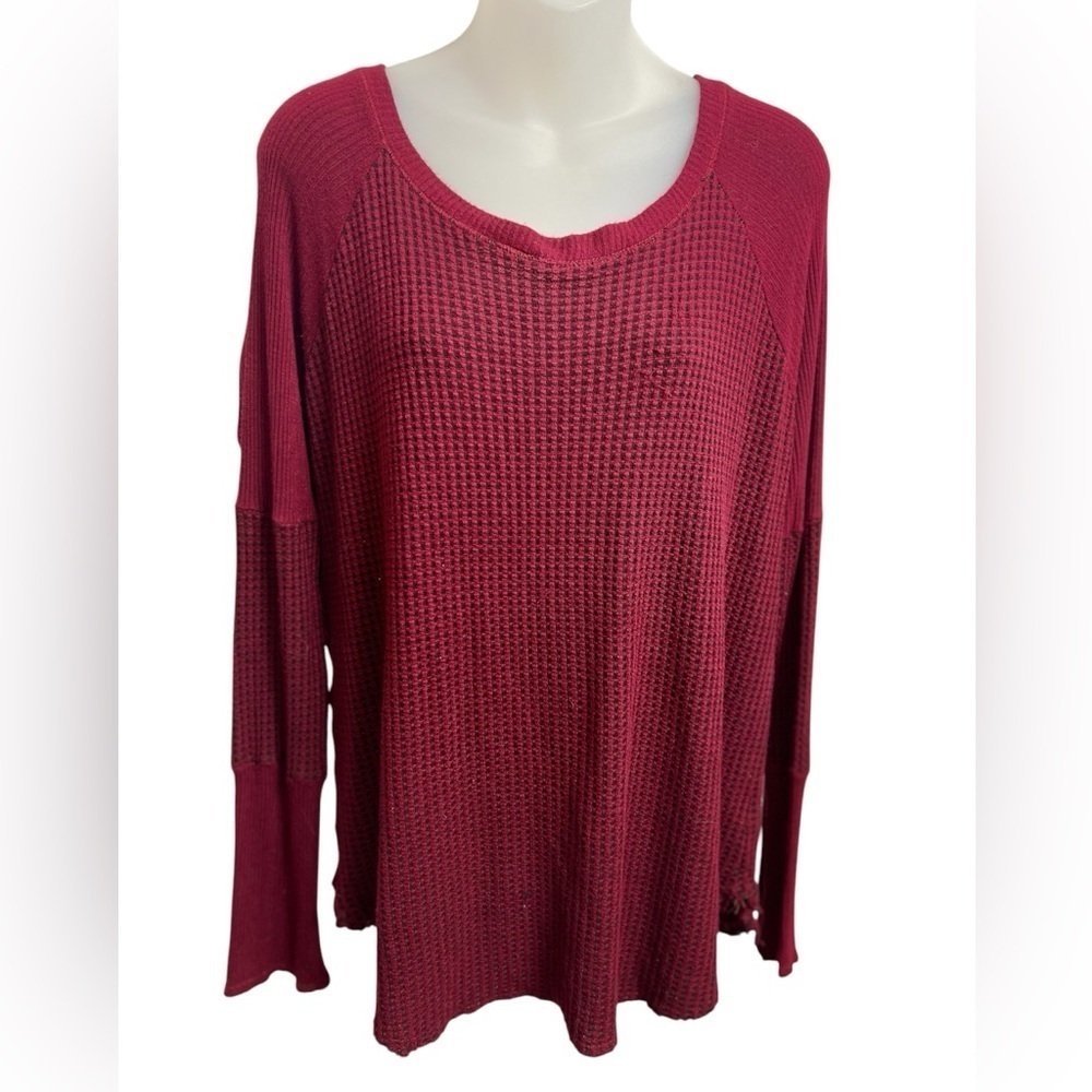Earthbound Trading Co. Oversized Checked Thermal Top Size Medium Red